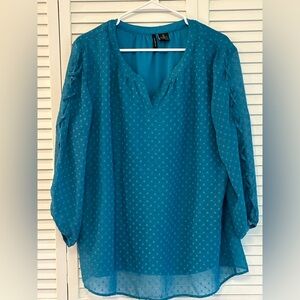 🐧3/$15 or 5/$20 - New Directions Turquoise Blouse with 3/4 Length Sheer Sleeves